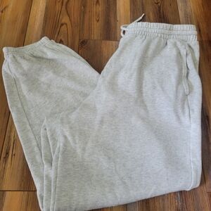 Old Navy Size Large Gray Sweatpants